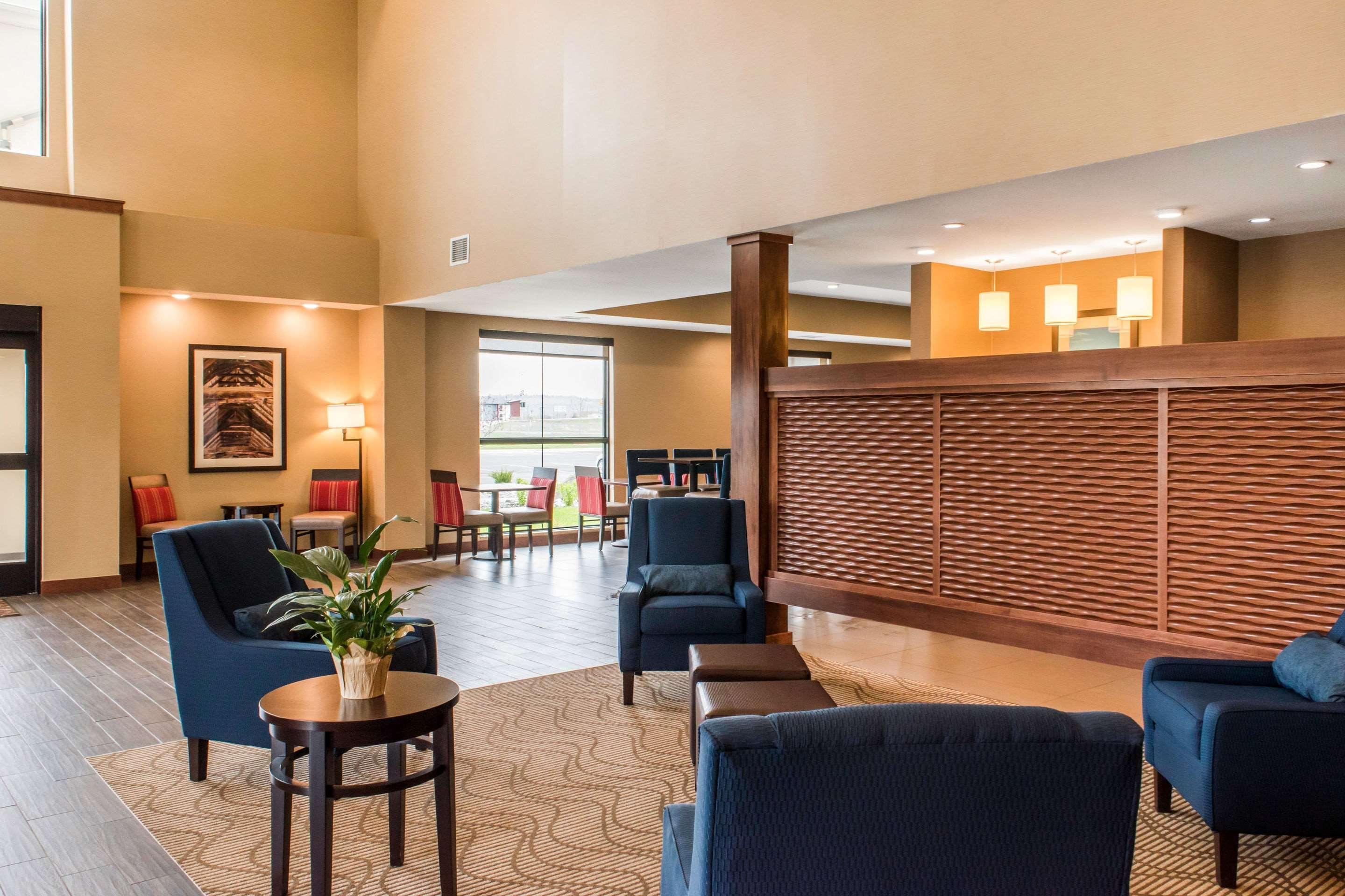 Comfort Suites Billings Exterior photo